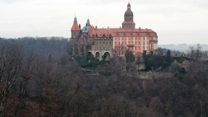 Замок Ксенж зимой