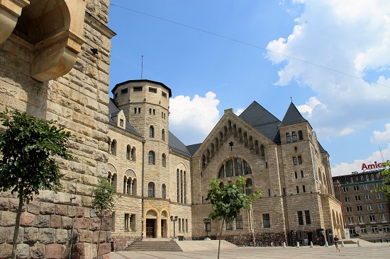 Королевский замок в Познани
