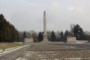 Cmentarz Mauzoleum Żołnierzy Radzieckich (10)